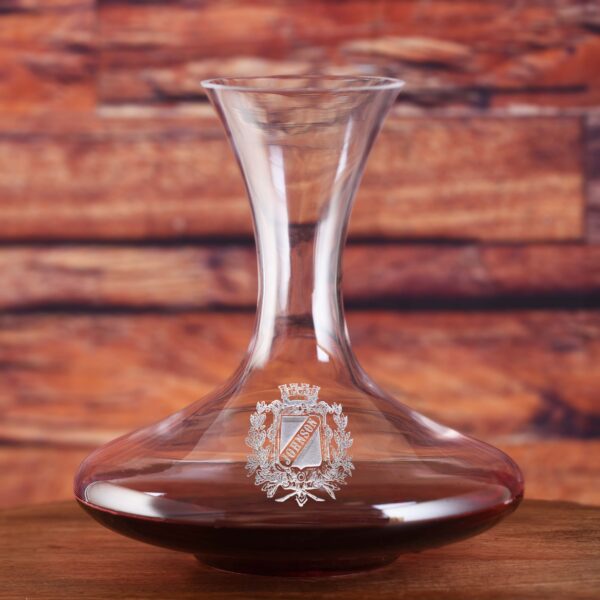 Loniqs Custom Family Crest Wine Decanter – Personalized Heritage Glassware - Image 2