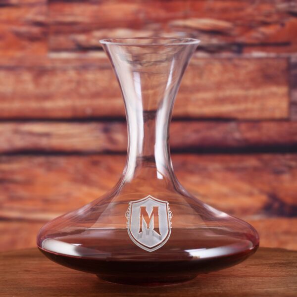 Loniqs Personalized Crystal Wine Decanter – Custom Engraved Glassware - Image 2