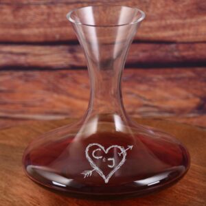 Loniqs Heart & Arrow Wine Decanter – Romantic Personalized Glassware